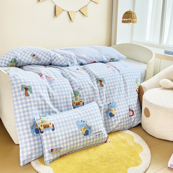 91家纺网 家纺一手货源 找家纺 鱼宝2026新款全棉幼儿园套件--萌趣系列 恐龙家族