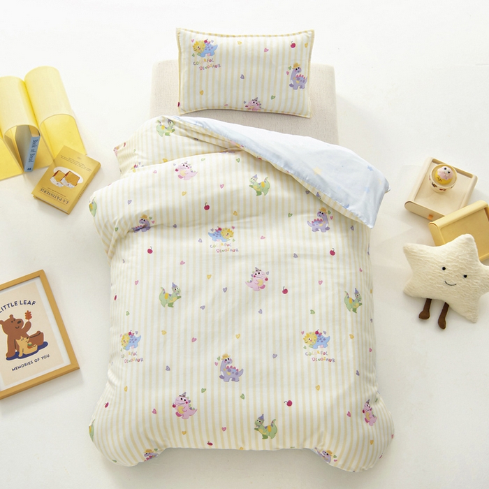 91家纺网 家纺一手货源 找家纺 鱼宝2026新款全棉幼儿园套件--萌趣系列 彩色恐龙