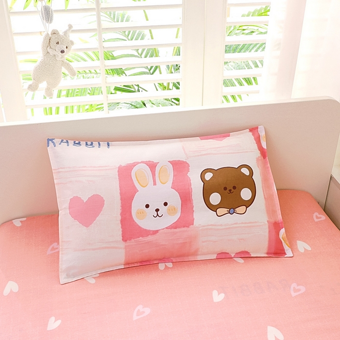 91家纺网 家纺一手货源 找家纺 鱼宝2026新款全棉幼儿园套件--萌趣系列 奶油兔