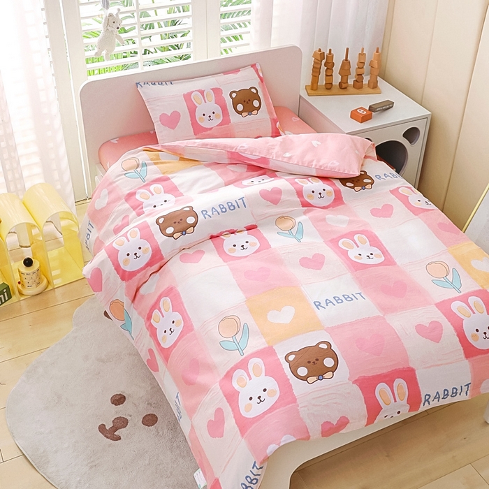 91家纺网 家纺一手货源 找家纺 鱼宝2026新款全棉幼儿园套件--萌趣系列 奶油兔