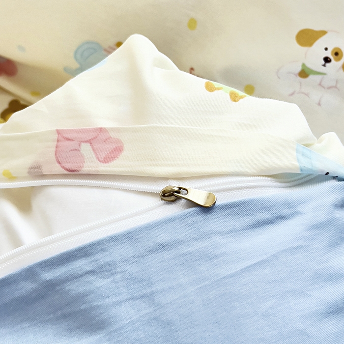 91家纺网 家纺一手货源 找家纺 鱼宝2026新款全棉幼儿园套件--萌趣系列 企鹅宝宝