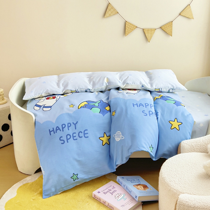 91家纺网 家纺一手货源 找家纺 鱼宝2026新款全棉幼儿园套件--萌趣系列 汽车乐园