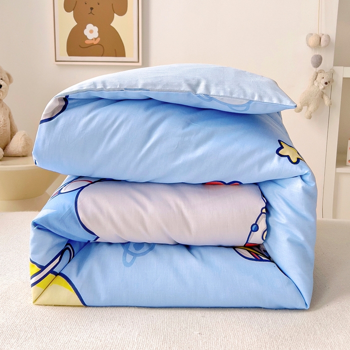 91家纺网 家纺一手货源 找家纺 鱼宝2026新款全棉幼儿园套件--萌趣系列 探索星球