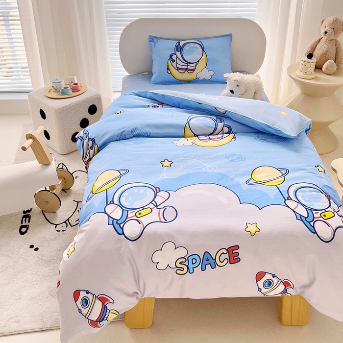 91家纺网 家纺一手货源 找家纺 鱼宝2026新款全棉幼儿园套件--萌趣系列 探索星球