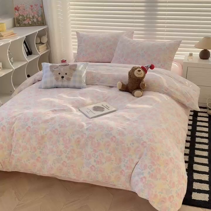 91家纺网 家纺一手货源 找家纺 繁花2025新款学生季第二波木棉水洗棉四件套三件套跑量款 午后花园