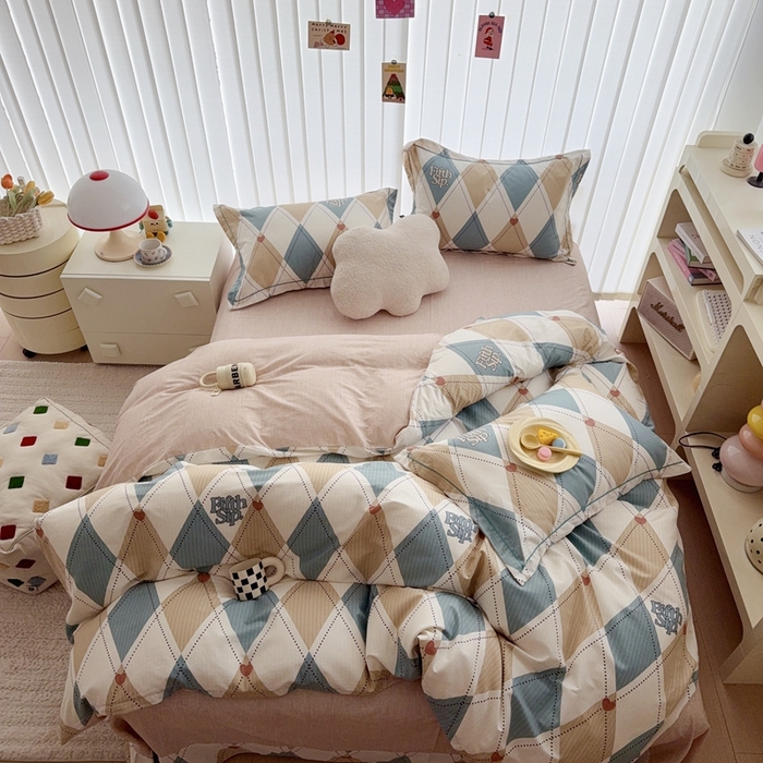 91家纺网 家纺一手货源 找家纺 于果 2024新款全棉13370四件套（9）极光