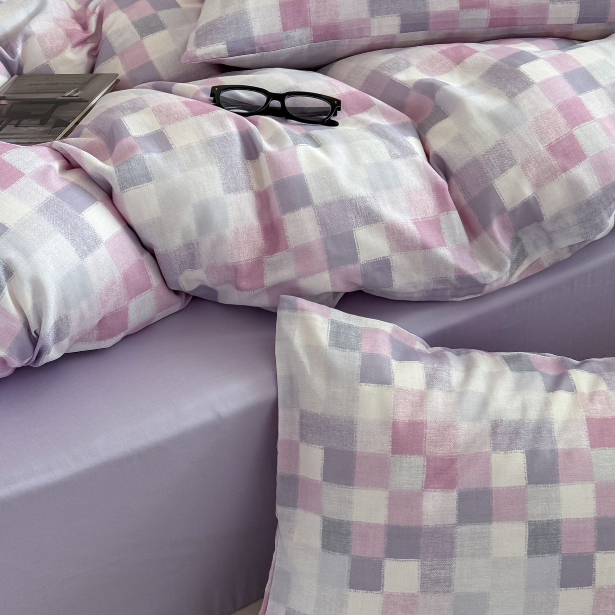 91家纺网 家纺一手货源 找家纺 窝米 2025新品全棉纯棉双层纱简约条格四件套系列第二组 蔚集-粉