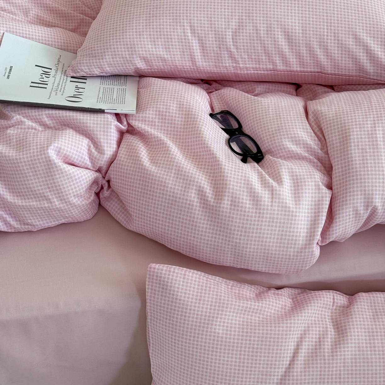 91家纺网 家纺一手货源 找家纺 窝米 2025新品全棉纯棉双层纱简约条格四件套系列第二组 品小格-粉