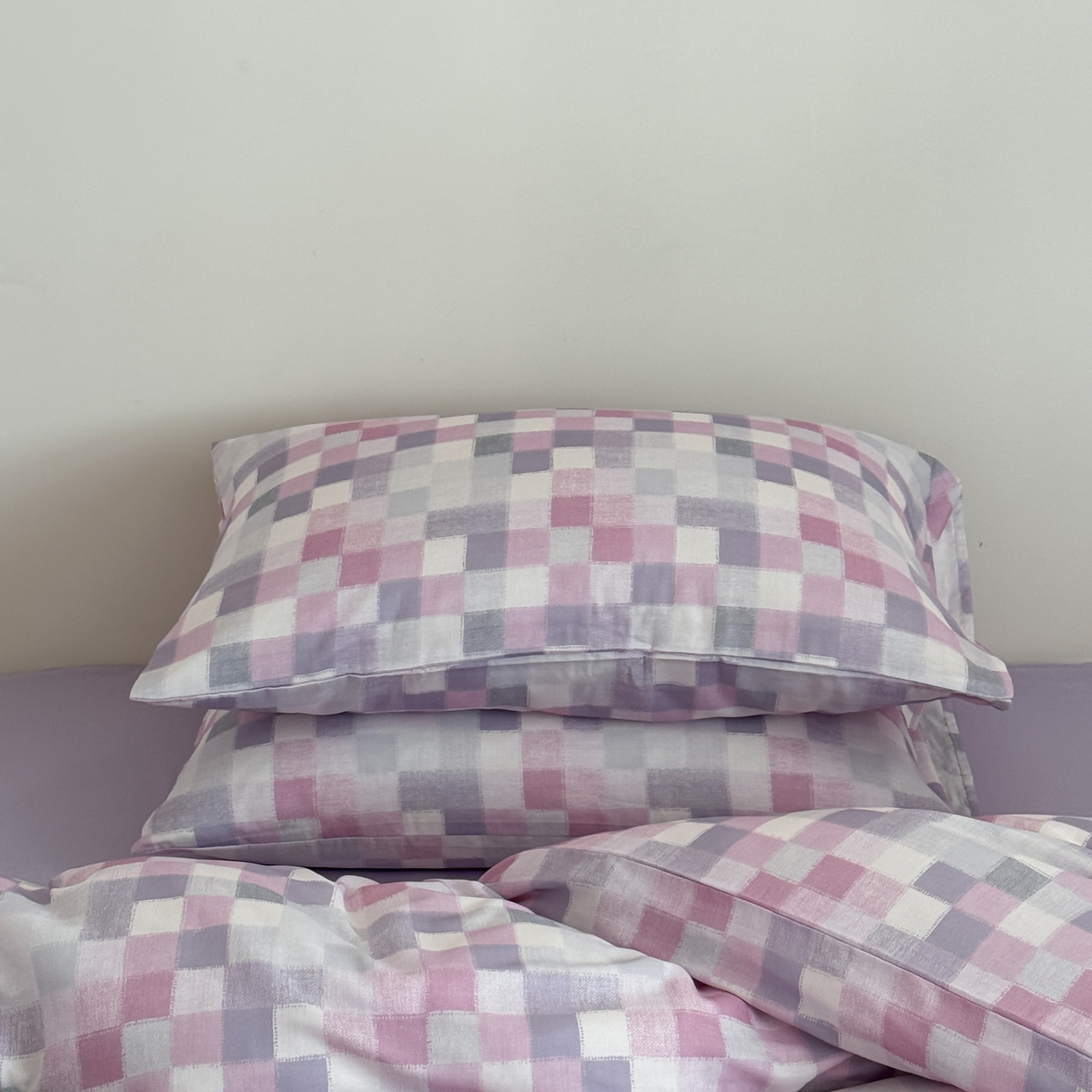 91家纺网 家纺一手货源 找家纺 窝米 2025新品全棉纯棉双层纱简约条格四件套系列第二组 蔚集-粉