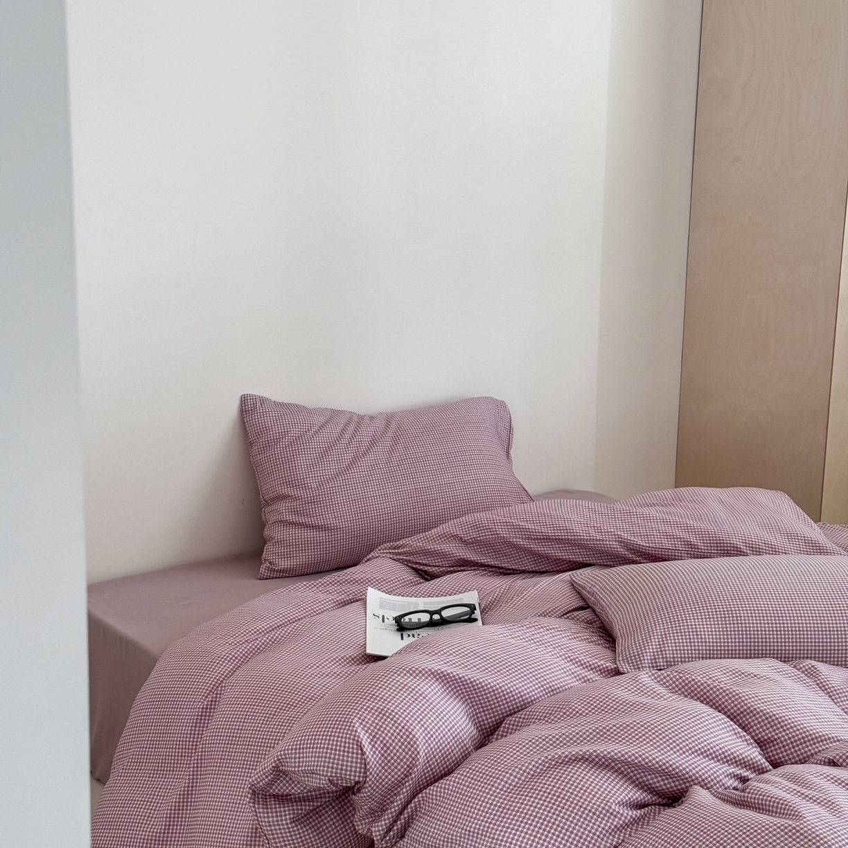 91家纺网 家纺一手货源 找家纺 窝米 2025新品全棉纯棉双层纱简约条格四件套系列第二组 品小格-紫