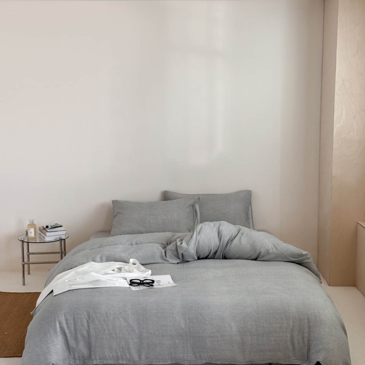 91家纺网 家纺一手货源 找家纺 窝米 2025新品全棉纯棉双层纱简约条格四件套系列第二组 品小格-黑