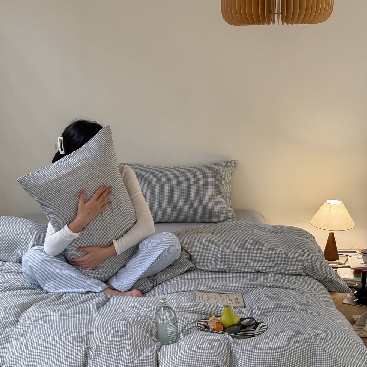 91家纺网 家纺一手货源 找家纺 窝米 2025新品全棉纯棉双层纱简约条格四件套系列第一组 品小格-黑