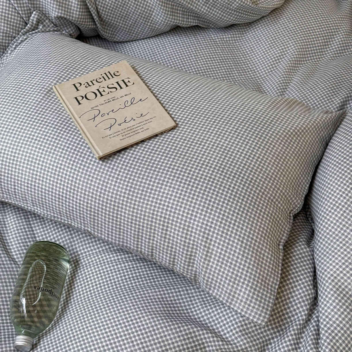 91家纺网 家纺一手货源 找家纺 窝米 2025新品全棉纯棉双层纱简约条格四件套系列第一组 品小格-黑