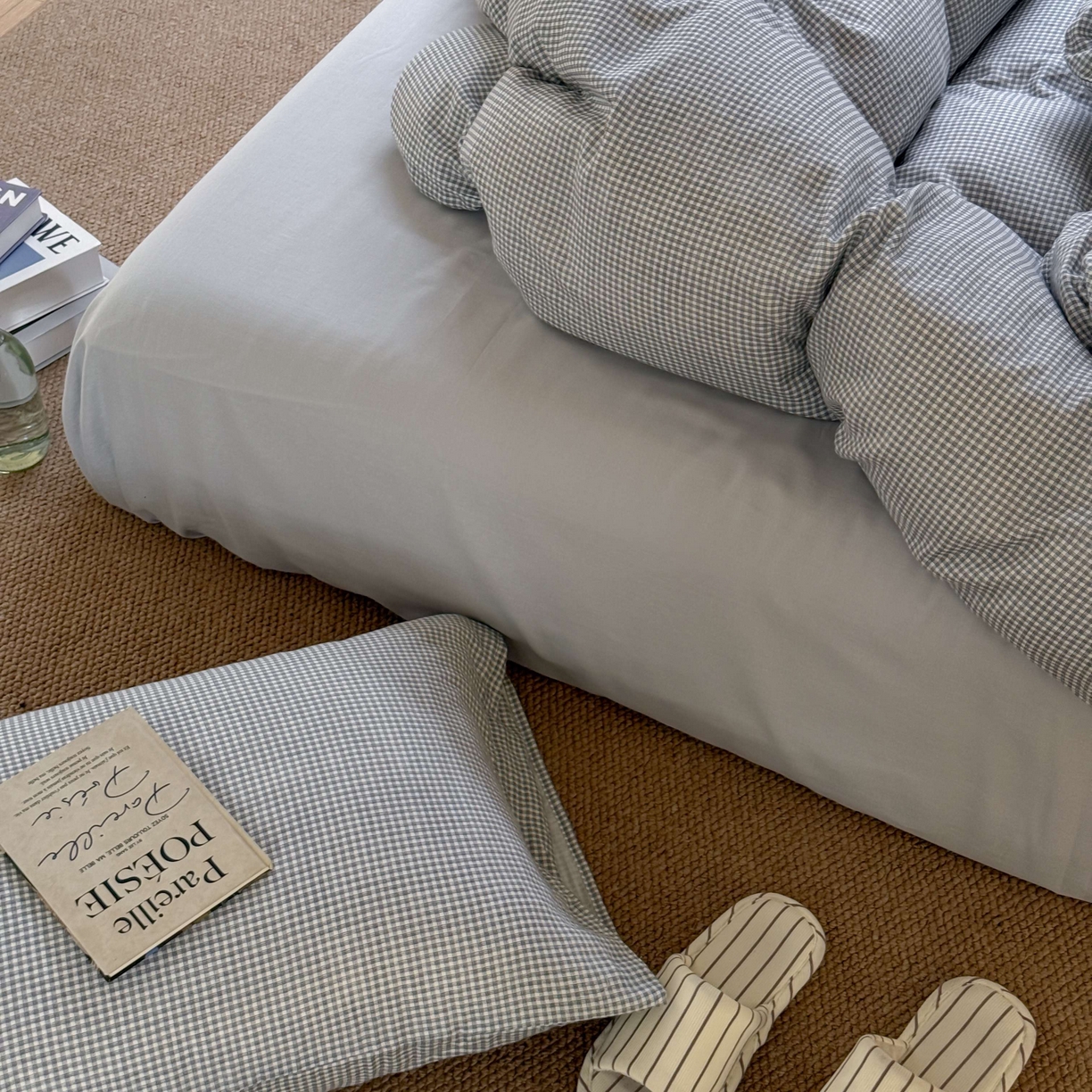 91家纺网 家纺一手货源 找家纺 窝米 2025新品全棉纯棉双层纱简约条格四件套系列第一组 品小格-黑