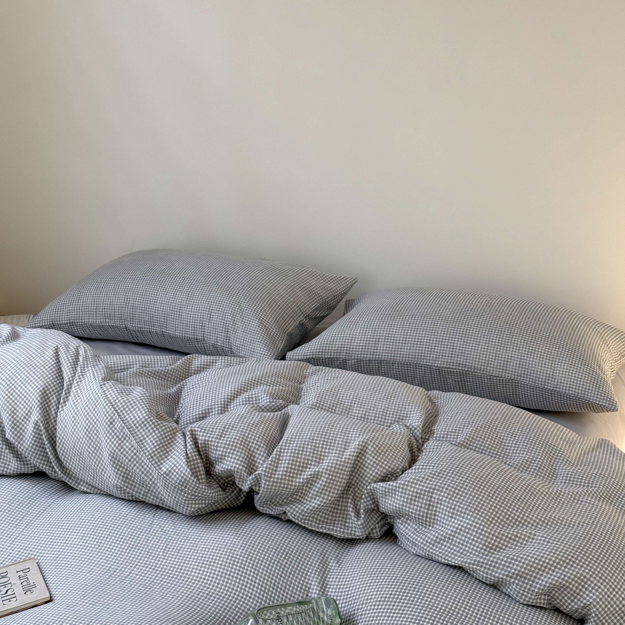 91家纺网 家纺一手货源 找家纺 窝米 2025新品全棉纯棉双层纱简约条格四件套系列第一组 品小格-黑