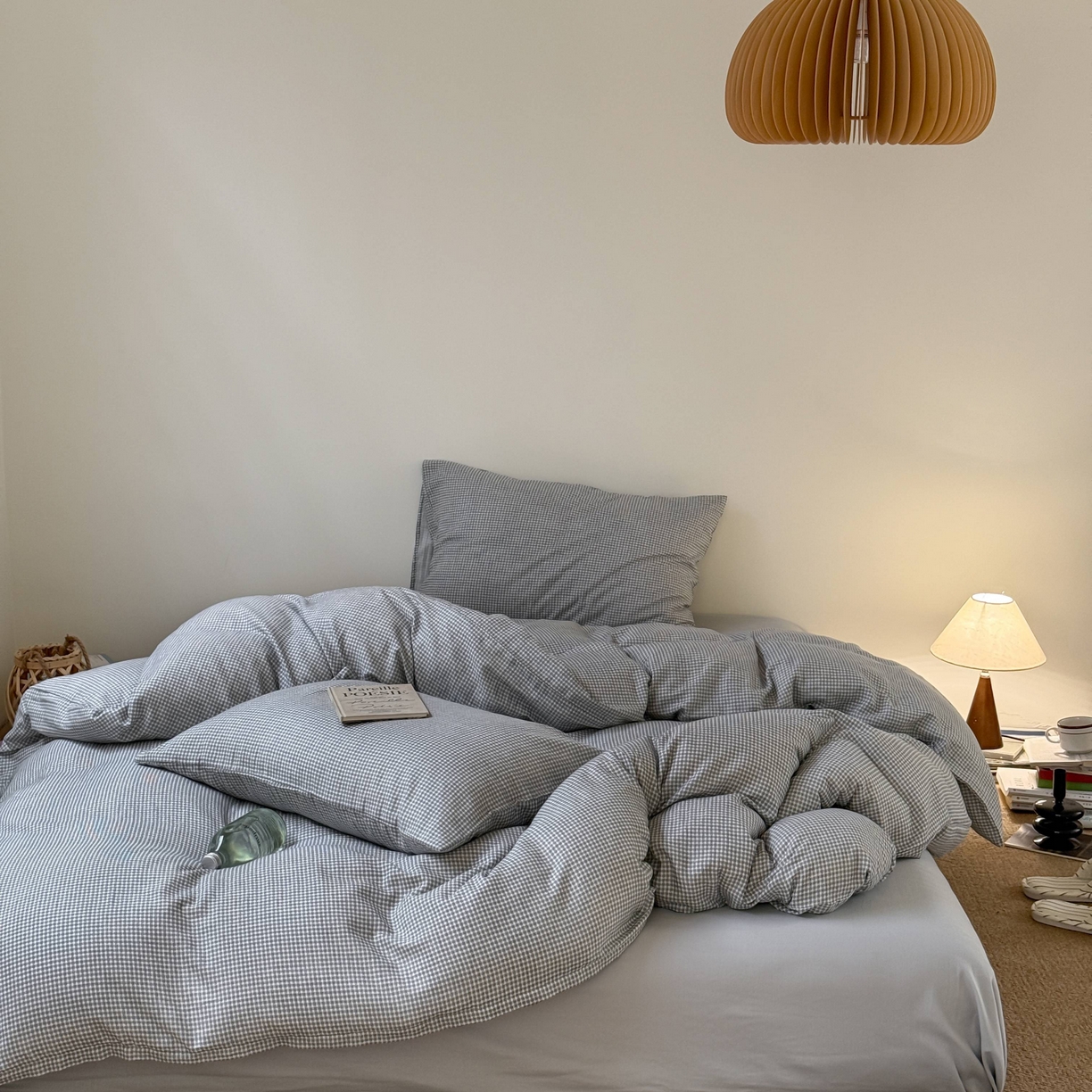 91家纺网 家纺一手货源 找家纺 窝米 2025新品全棉纯棉双层纱简约条格四件套系列第一组 品小格-黑