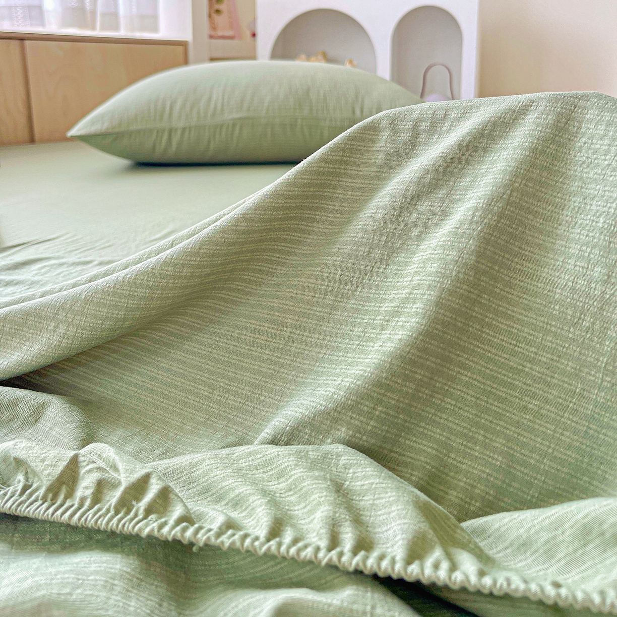 91家纺网 家纺一手货源 找家纺 卡迪熊家纺 2025新款超柔云感双层纱床笠 双层纱-翠绿