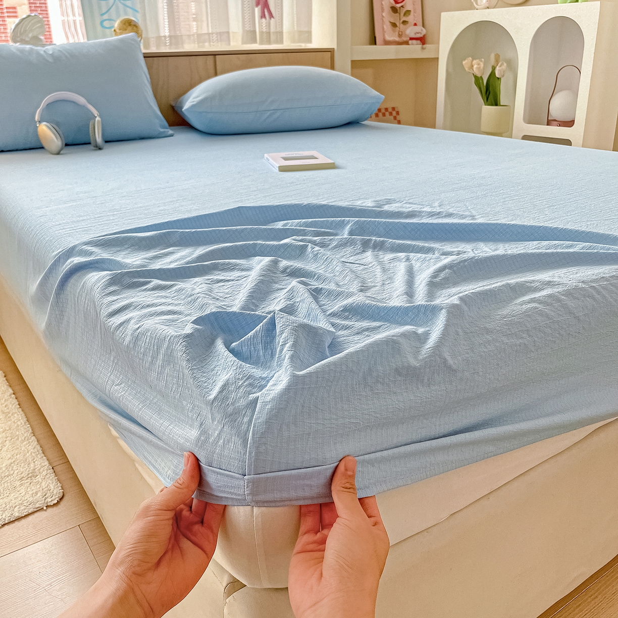 91家纺网 家纺一手货源 找家纺 卡迪熊家纺 2025新款超柔云感双层纱床笠 双层纱-浅蓝