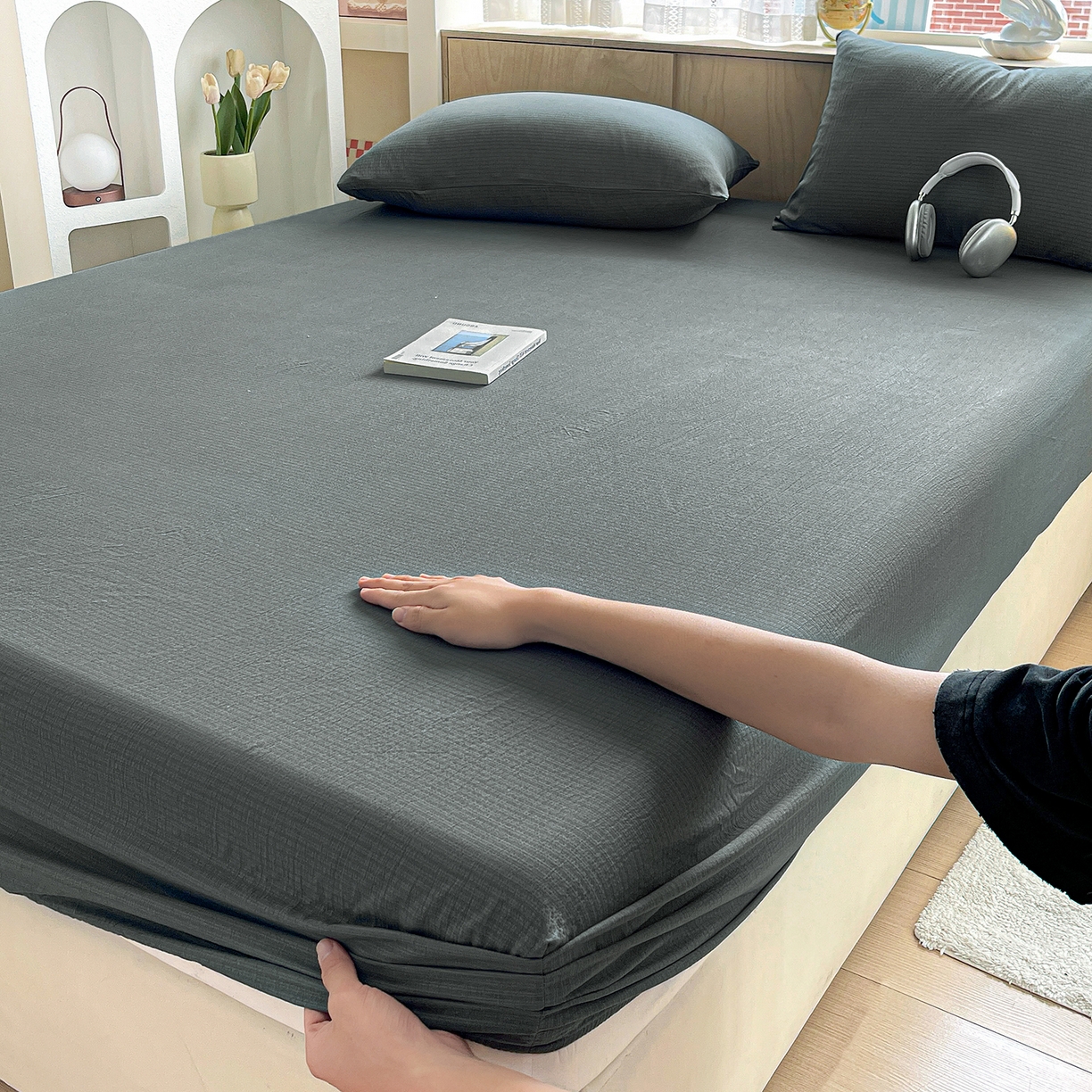 91家纺网 家纺一手货源 找家纺 卡迪熊家纺 2025新款超柔云感双层纱床笠 双层纱-深灰