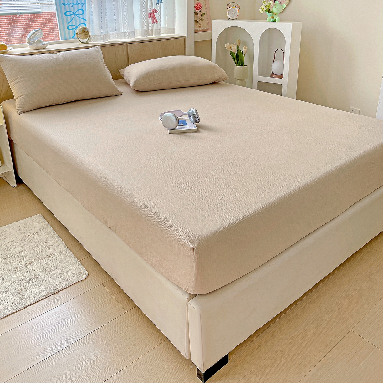 91家纺网 家纺一手货源 找家纺 彩韵家纺 2025新款超柔云感双层纱床笠 双层纱-杏色