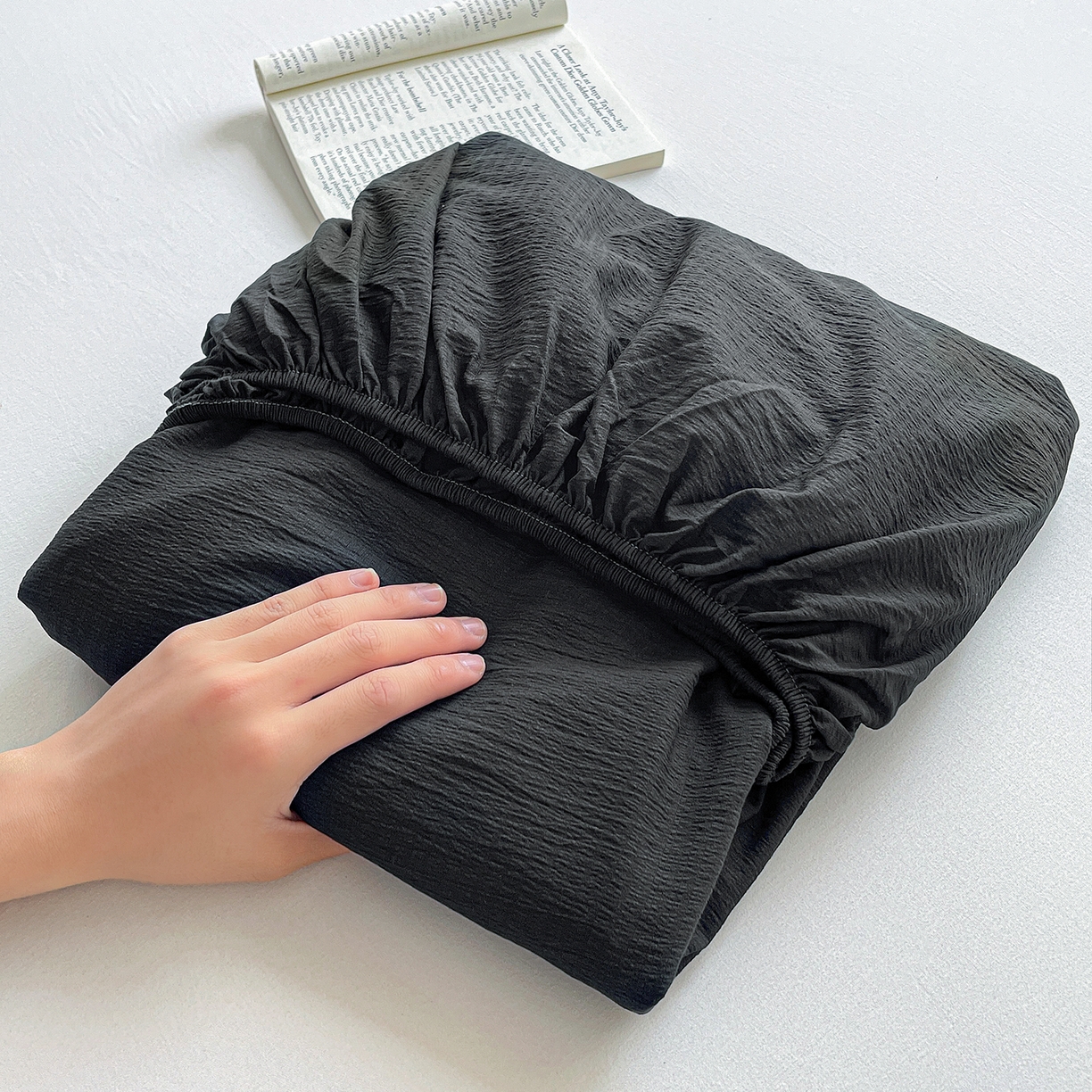 91家纺网 家纺一手货源 找家纺 彩韵家纺 2025新款超柔云感双层纱床笠 双层纱-黑色