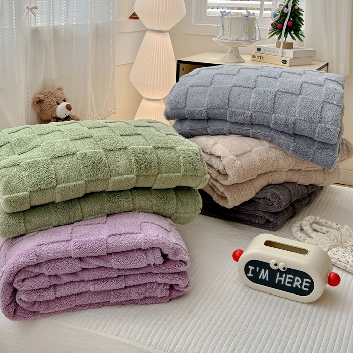 91家纺网 家纺一手货源 找家纺 耀悦家纺 2025新款塔芙绒多功能面包格毛毯毯子 组合图仅做展示