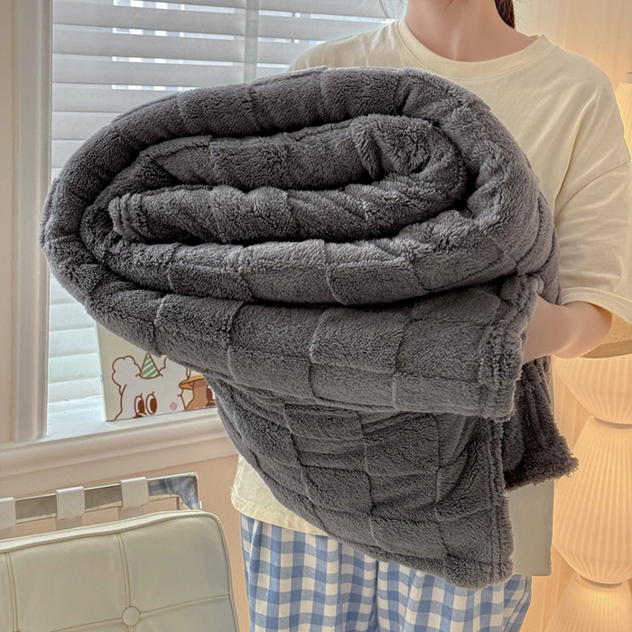 91家纺网 家纺一手货源 找家纺 耀悦家纺 2025新款塔芙绒多功能面包格毛毯毯子 面包格-芝麻