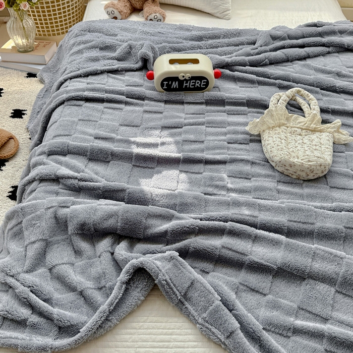 91家纺网 家纺一手货源 找家纺 耀悦家纺 2025新款塔芙绒多功能面包格毛毯毯子 面包格-蓝莓