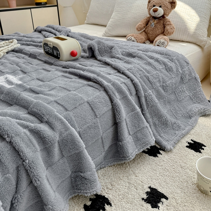 91家纺网 家纺一手货源 找家纺 耀悦家纺 2025新款塔芙绒多功能面包格毛毯毯子 面包格-蓝莓