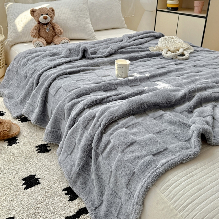 91家纺网 家纺一手货源 找家纺 耀悦家纺 2025新款塔芙绒多功能面包格毛毯毯子 面包格-蓝莓