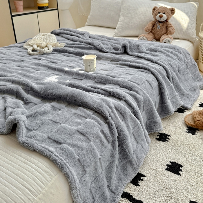 91家纺网 家纺一手货源 找家纺 耀悦家纺 2025新款塔芙绒多功能面包格毛毯毯子 面包格-蓝莓