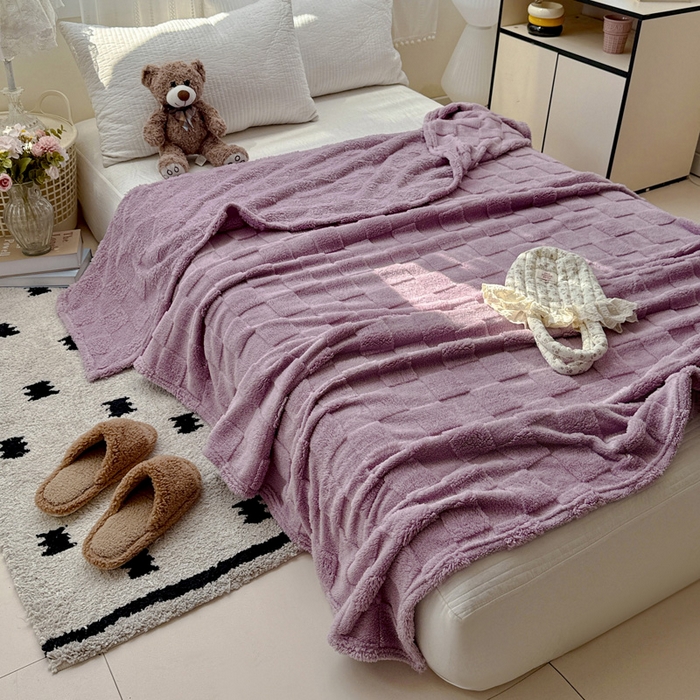 91家纺网 家纺一手货源 找家纺 耀悦家纺 2025新款塔芙绒多功能面包格毛毯毯子 面包格-葡萄