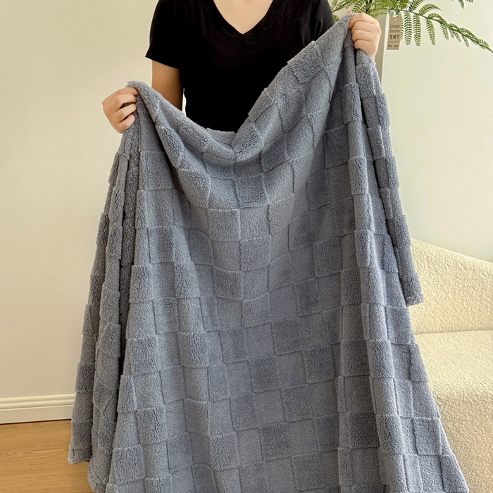 91家纺网 家纺一手货源 找家纺 耀悦家纺 2025新款塔芙绒多功能面包格毛毯毯子 面包格-蓝莓