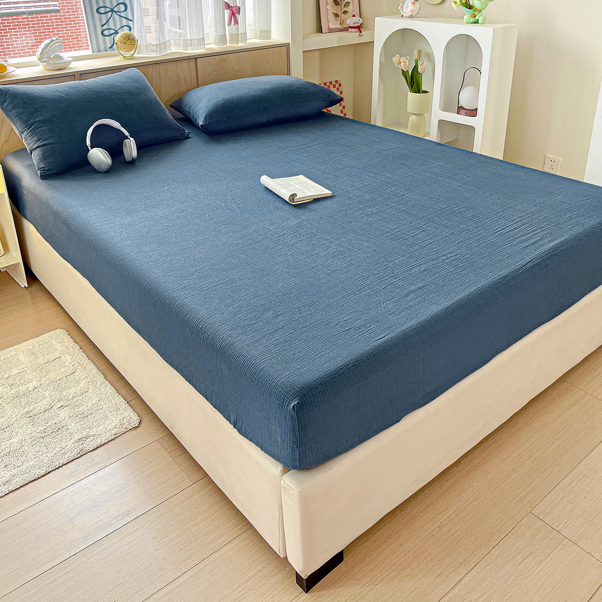 91家纺网 家纺一手货源 找家纺 彩韵家纺 2025新款超柔云感双层纱床笠 双层纱-深蓝