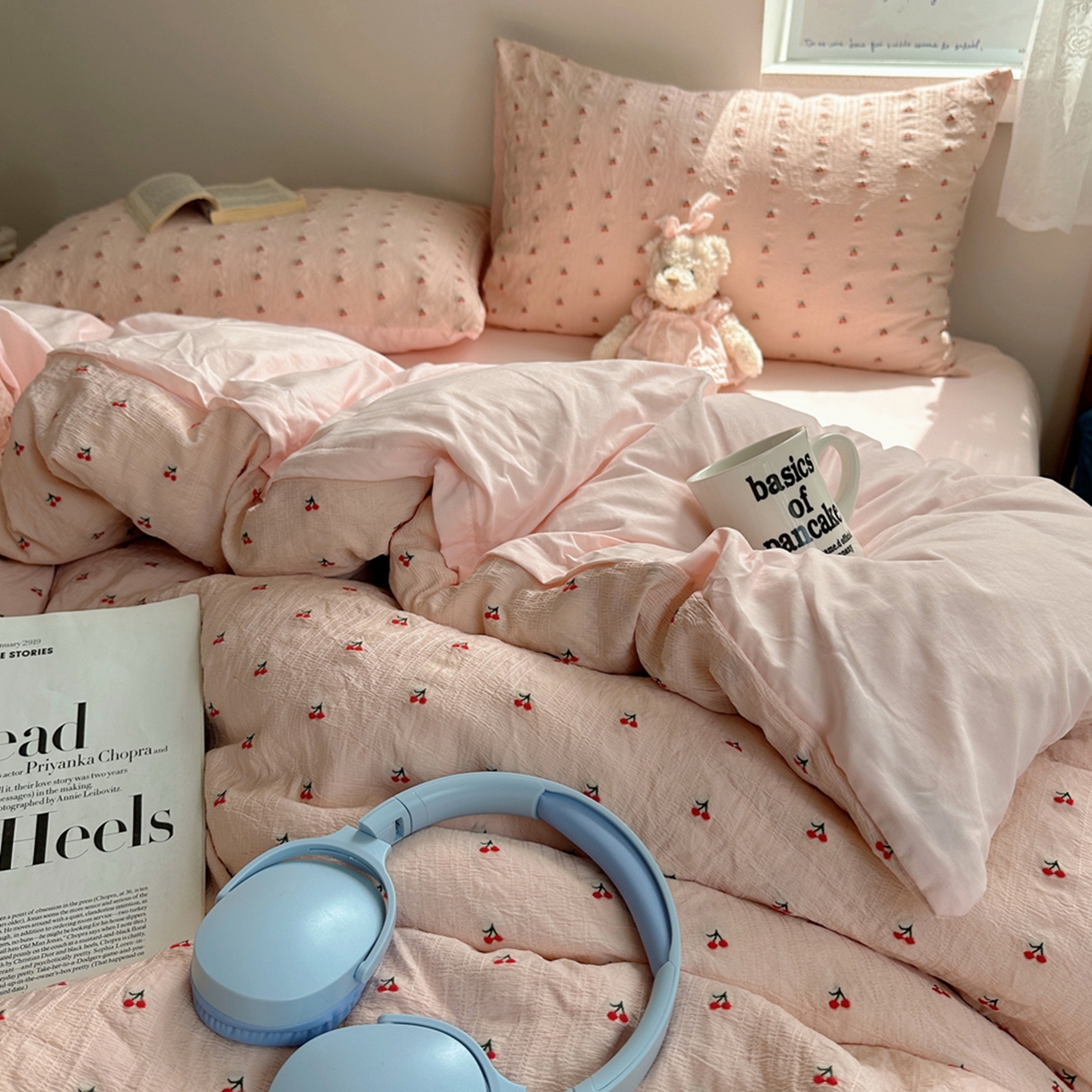 91家纺网 家纺一手货源 找家纺 轻奢坊 2025新款小樱桃大提花剪花水洗棉密拷花边四件套 基础款小樱桃珊瑚粉