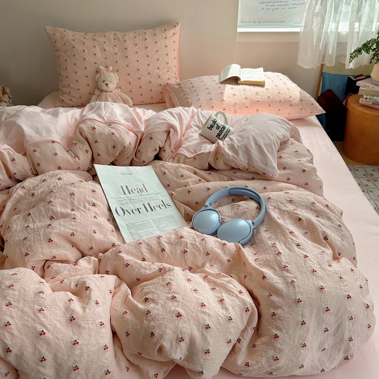 91家纺网 家纺一手货源 找家纺 轻奢坊 2025新款小樱桃大提花剪花水洗棉密拷花边四件套 基础款小樱桃珊瑚粉