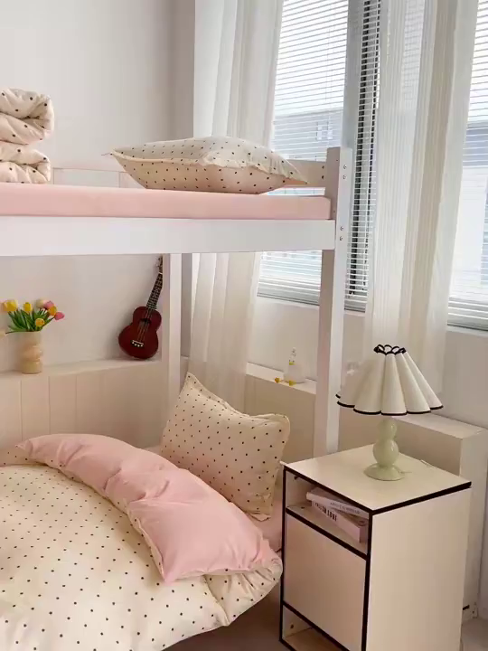 91家纺网 家纺一手货源 找家纺 楠沐家纺 2025新款格子系列芦荟棉学生三件套四件套 粉色波点