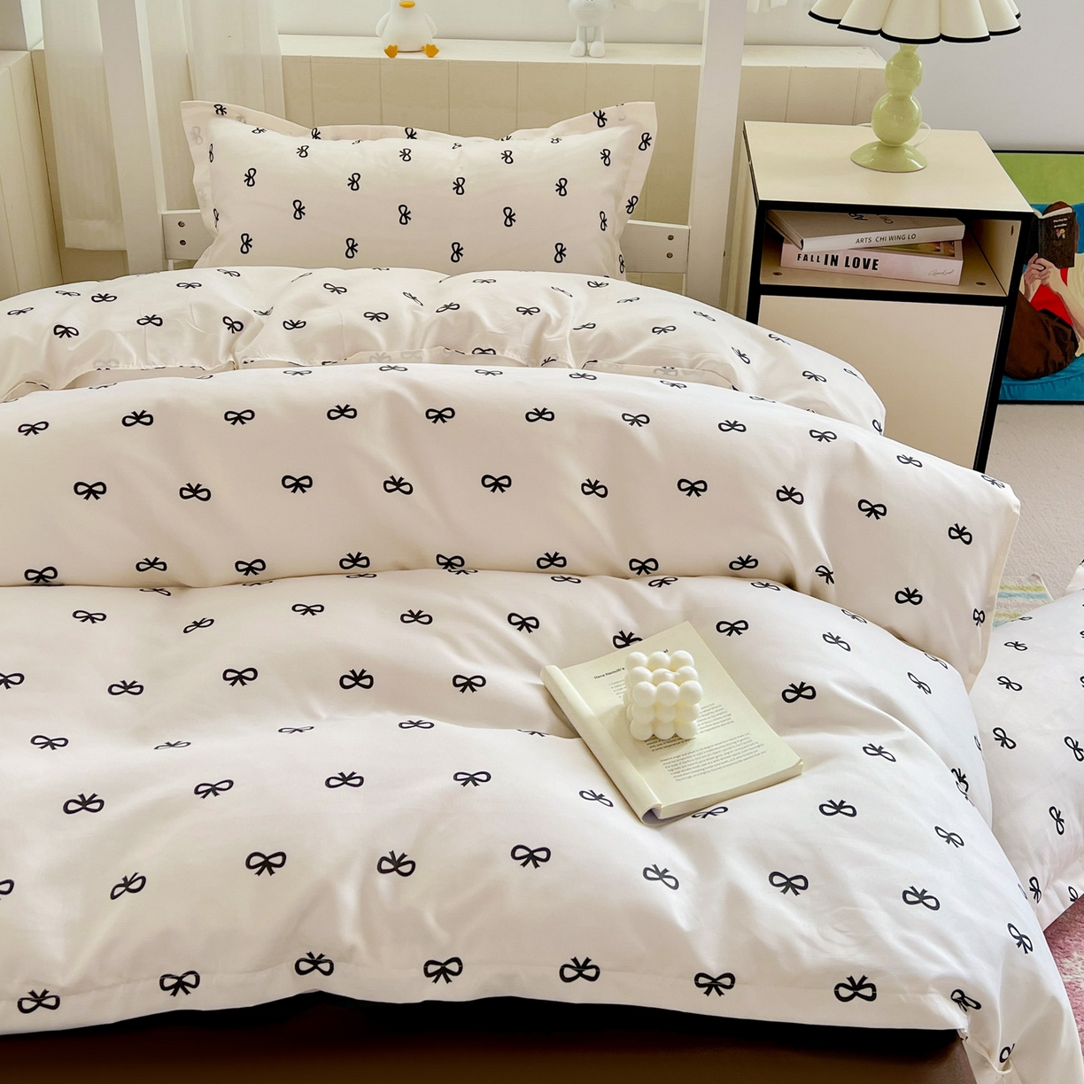 91家纺网 家纺一手货源 找家纺 楠沐家纺 2025新款格子系列芦荟棉学生三件套四件套 黑蝴蝶结