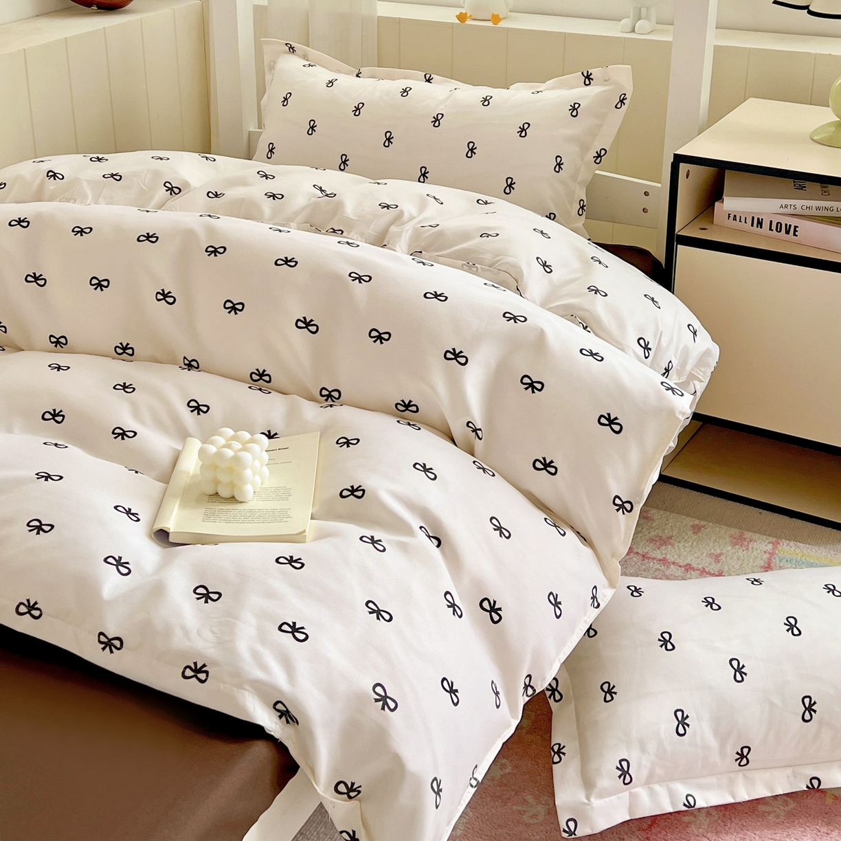 91家纺网 家纺一手货源 找家纺 楠沐家纺 2025新款格子系列芦荟棉学生三件套四件套 黑蝴蝶结