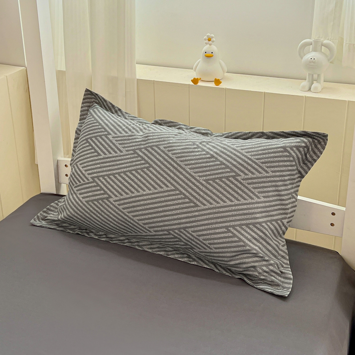 91家纺网 家纺一手货源 找家纺 楠沐家纺 2025新款格子系列芦荟棉学生三件套四件套 勒夫