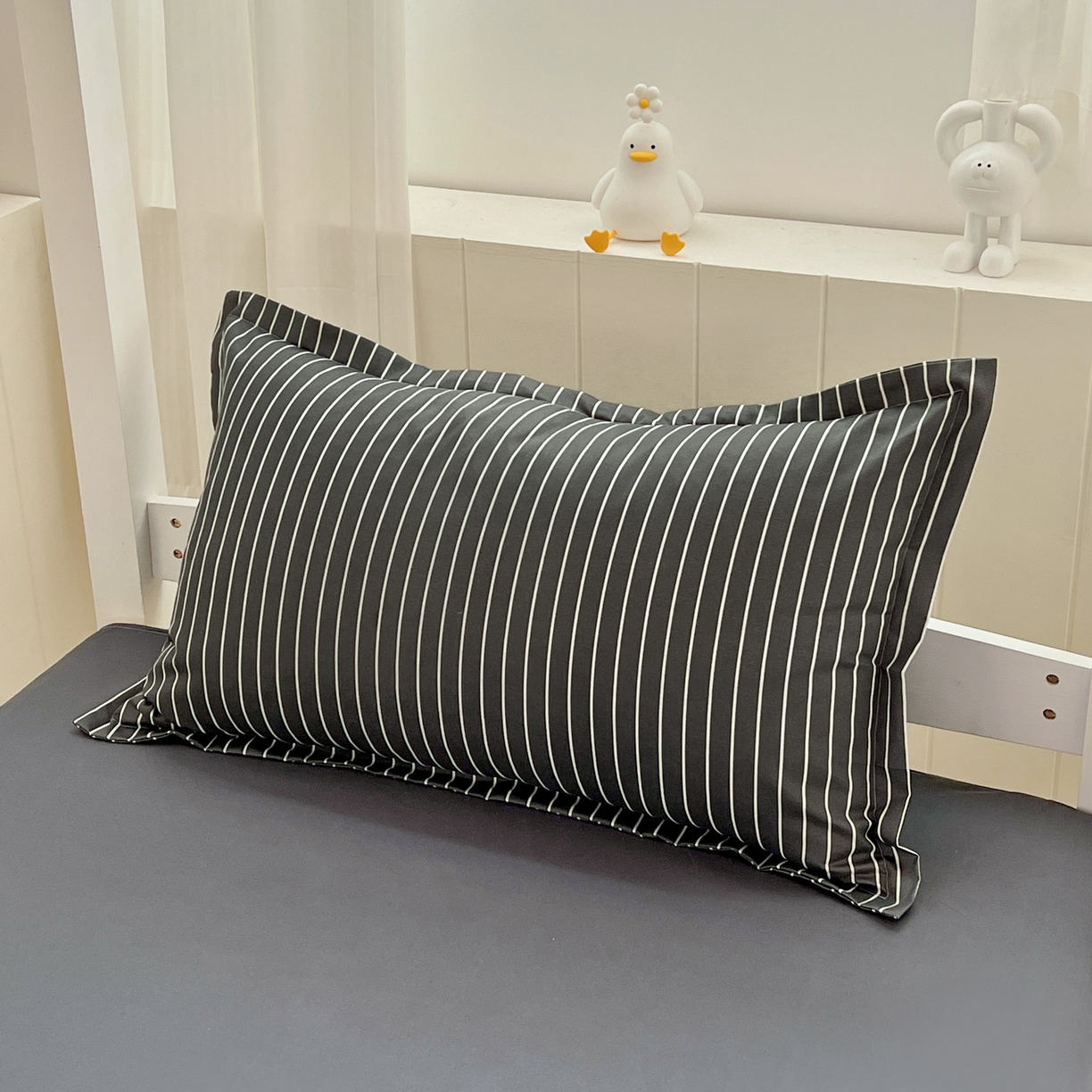 91家纺网 家纺一手货源 找家纺 楠沐家纺 2025新款格子系列芦荟棉学生三件套四件套 拿铁