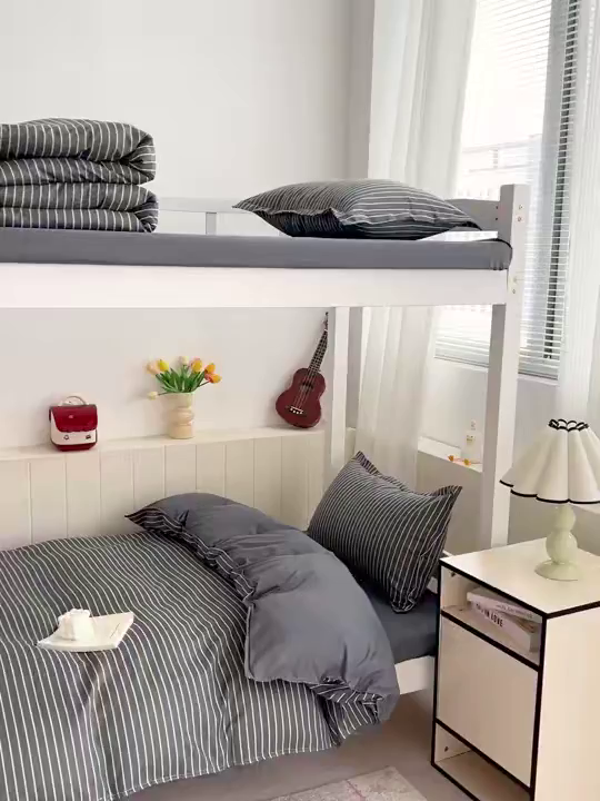 91家纺网 家纺一手货源 找家纺 楠沐家纺 2025新款格子系列芦荟棉学生三件套四件套 拿铁