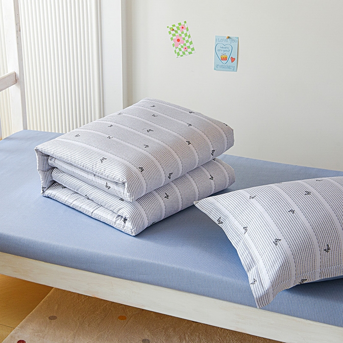 91家纺网 家纺一手货源 找家纺 天之爱 2025新款全棉纯棉学生上下铺宿舍三件套多件套六件套第二批 雨蝶