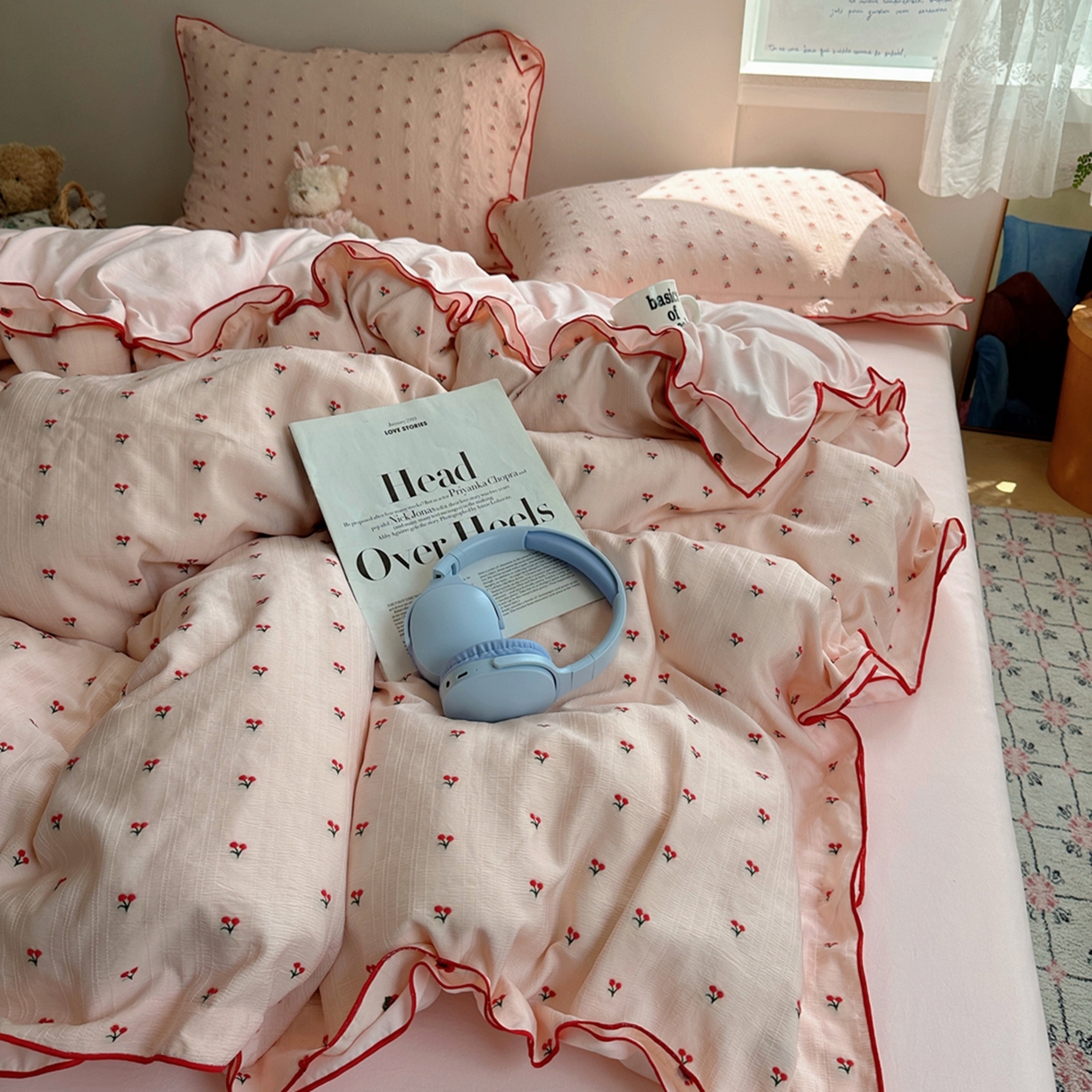 91家纺网 家纺一手货源 找家纺 轻奢坊 2025新款小樱桃大提花剪花水洗棉密拷花边四件套 密拷花边小樱桃珊瑚粉