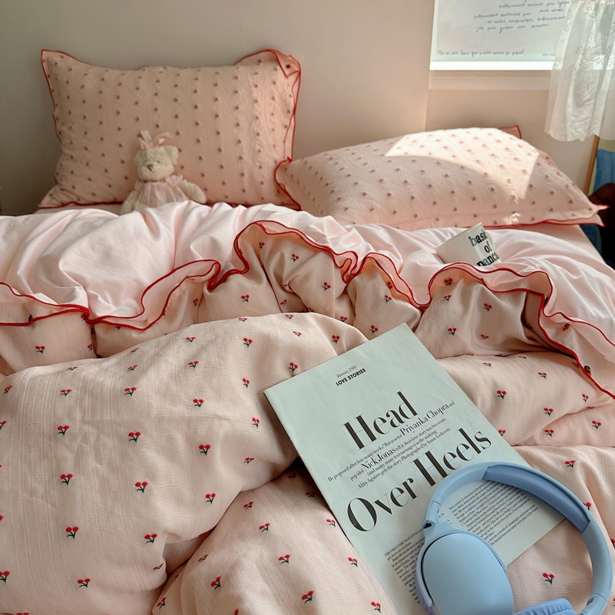 91家纺网 家纺一手货源 找家纺 轻奢坊 2025新款小樱桃大提花剪花水洗棉密拷花边四件套 密拷花边小樱桃珊瑚粉