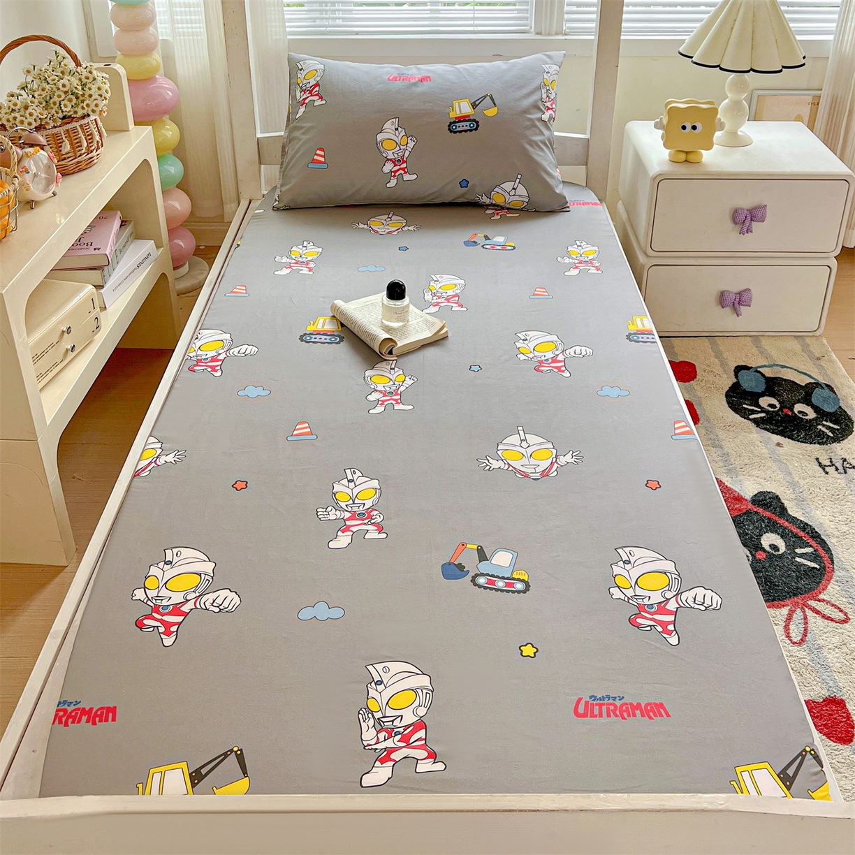 91家纺网 家纺一手货源 找家纺 名兮家居 2025-奥特曼-三丽鸥全棉13372学生床上下铺床笠【含防伪标】 宇宙小分队