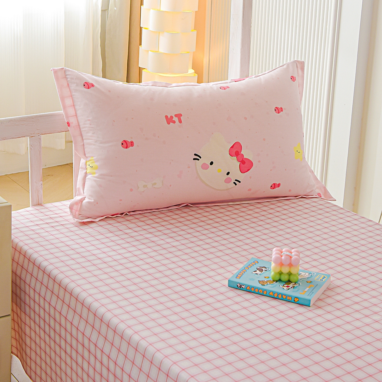 91家纺网 家纺一手货源 找家纺 天之爱 2025新款全棉纯棉印花三件套学生六件套 甜美Kitty