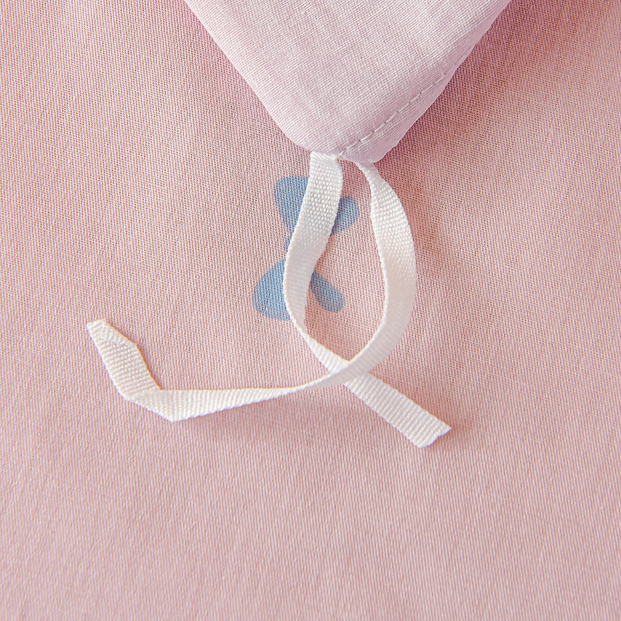 91家纺网 家纺一手货源 找家纺 天之爱 2025新款全棉纯棉印花三件套学生六件套 樱桃小喵