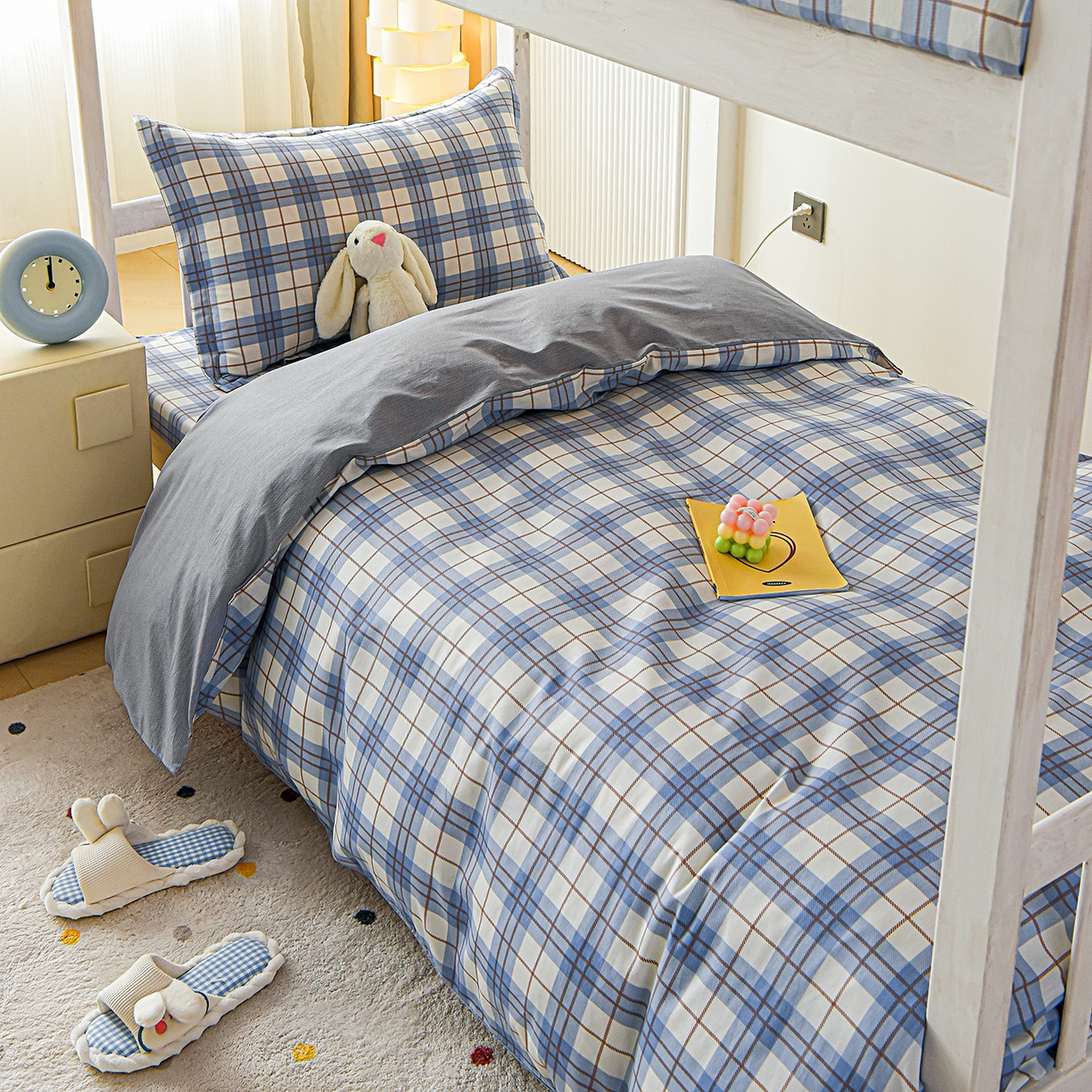 91家纺网 家纺一手货源 找家纺 天之爱 2025新款全棉纯棉印花三件套学生六件套 星际空间