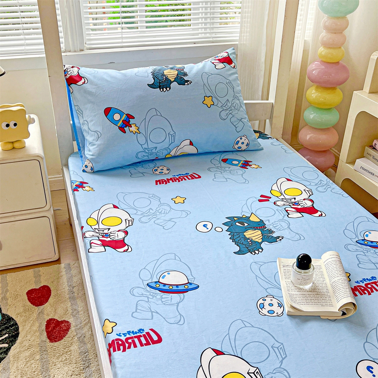 91家纺网 家纺一手货源 找家纺 名兮家居 2025-奥特曼-三丽鸥全棉13372学生床上下铺床笠【含防伪标】 奥特勇士